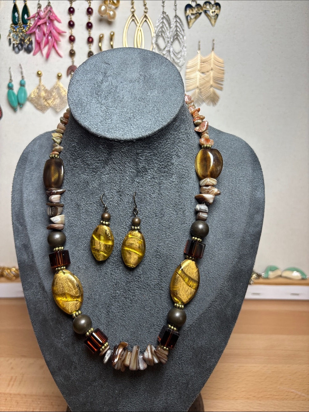 Premier Designs Gold and Brown Glass Bead & StoneNecklace with Matching Earrings